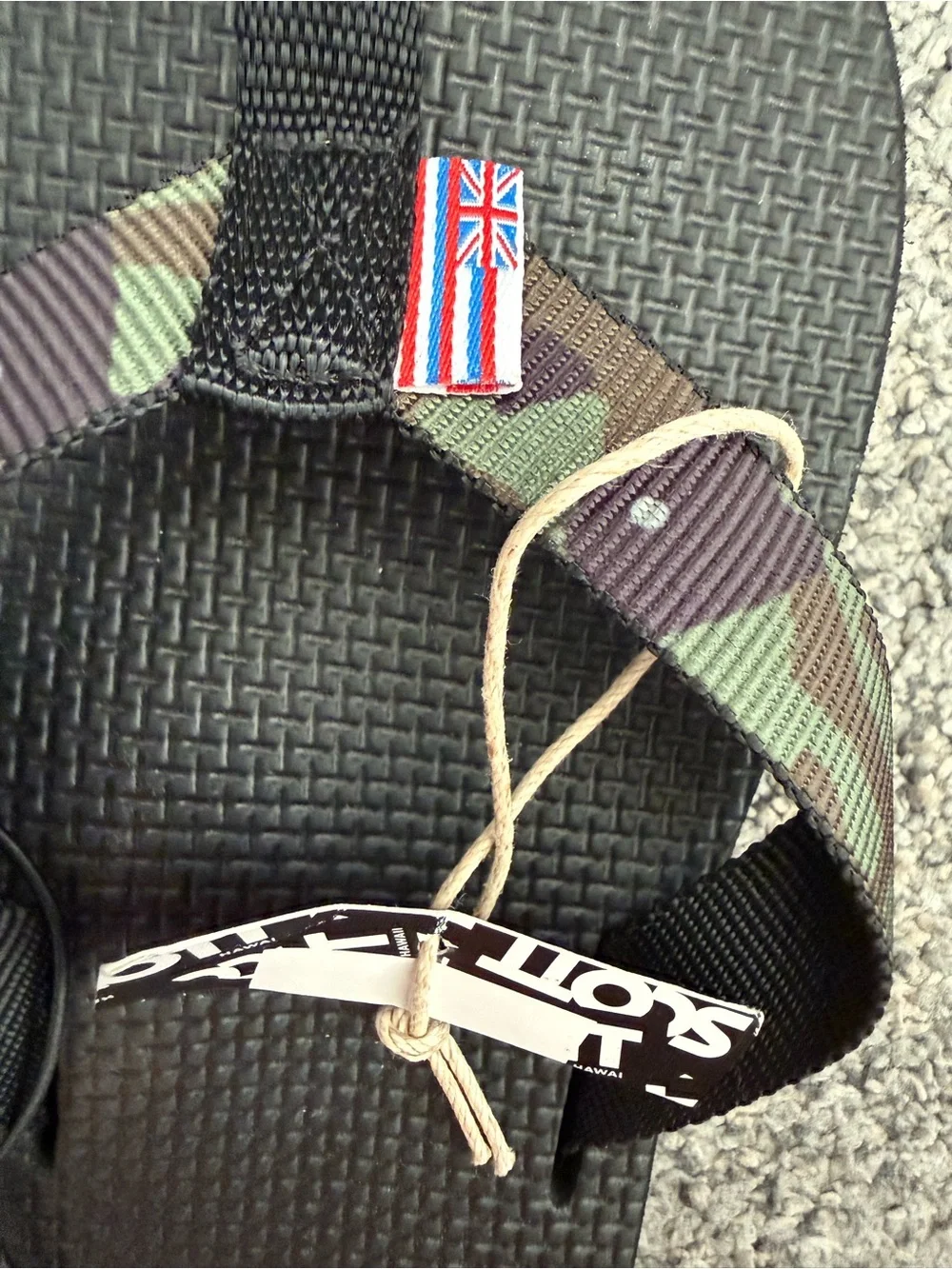 Camouflage Strap Black Flip Flop Sandals